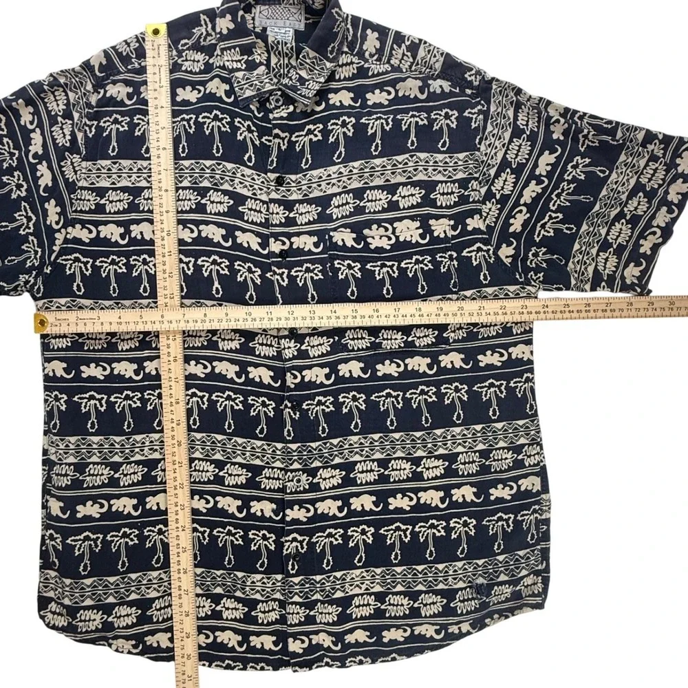 Back East Santa Barbara Mens Large Rayon Tribal Palm Tree Gecko ButtonDown Shirt